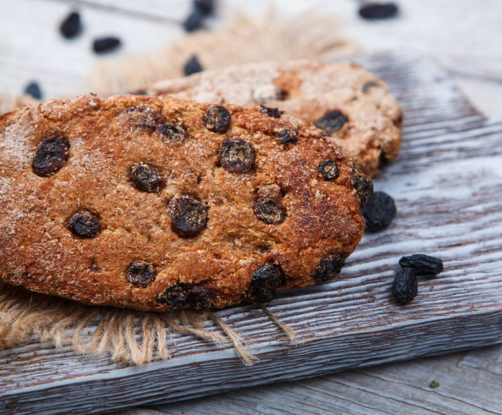 2152 Лепёшки из пророщенного зерна "Пшеничные с изюмом" Вкусляндия  - Вид №1