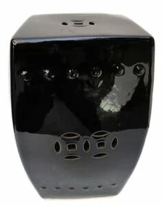 Стол / Sguare stool