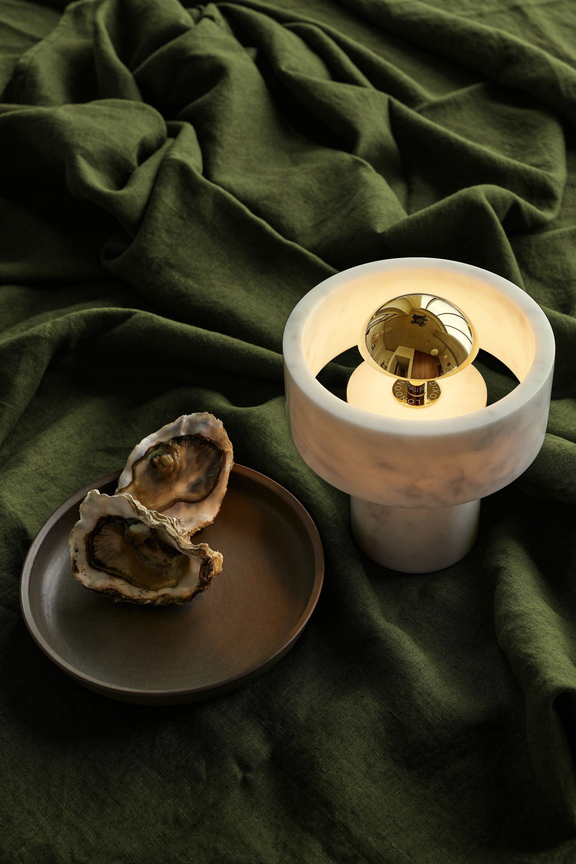 Мраморная светодиодная настольная лампа In Stock Tom Dixon ARCH-00028871 - Вид №6