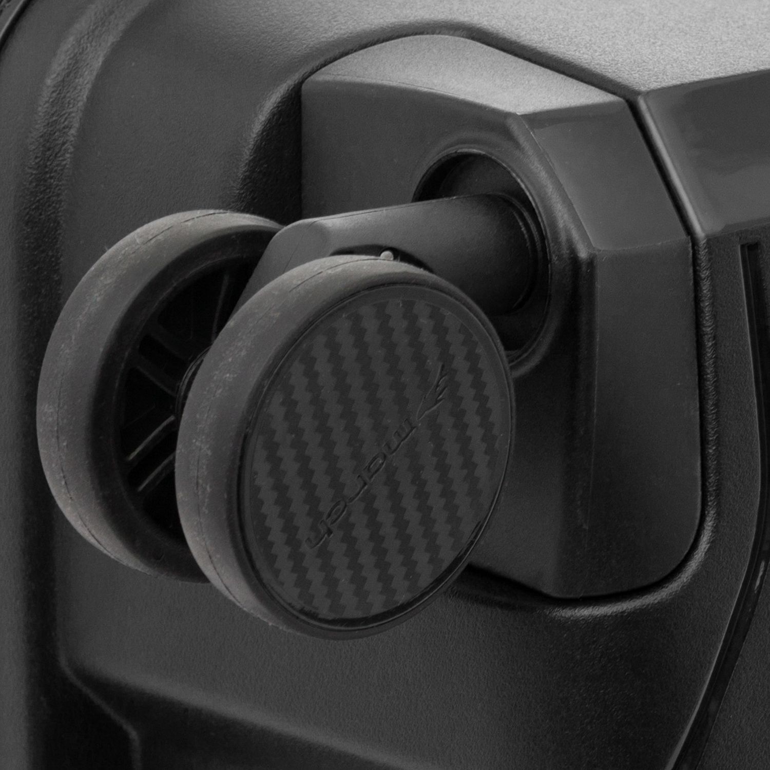 M1200-07-72 Чемодан M1200*72 Spinner 77 March Gotthard  - Вид №4