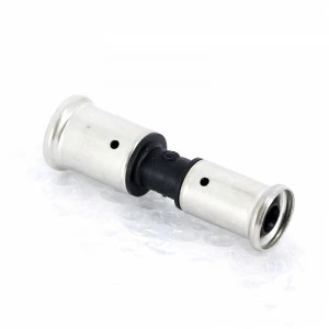 Муфта пресс PVDF HENCO 20x16