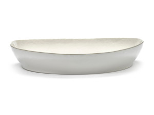 Глазурованная фарфоровая тарелка