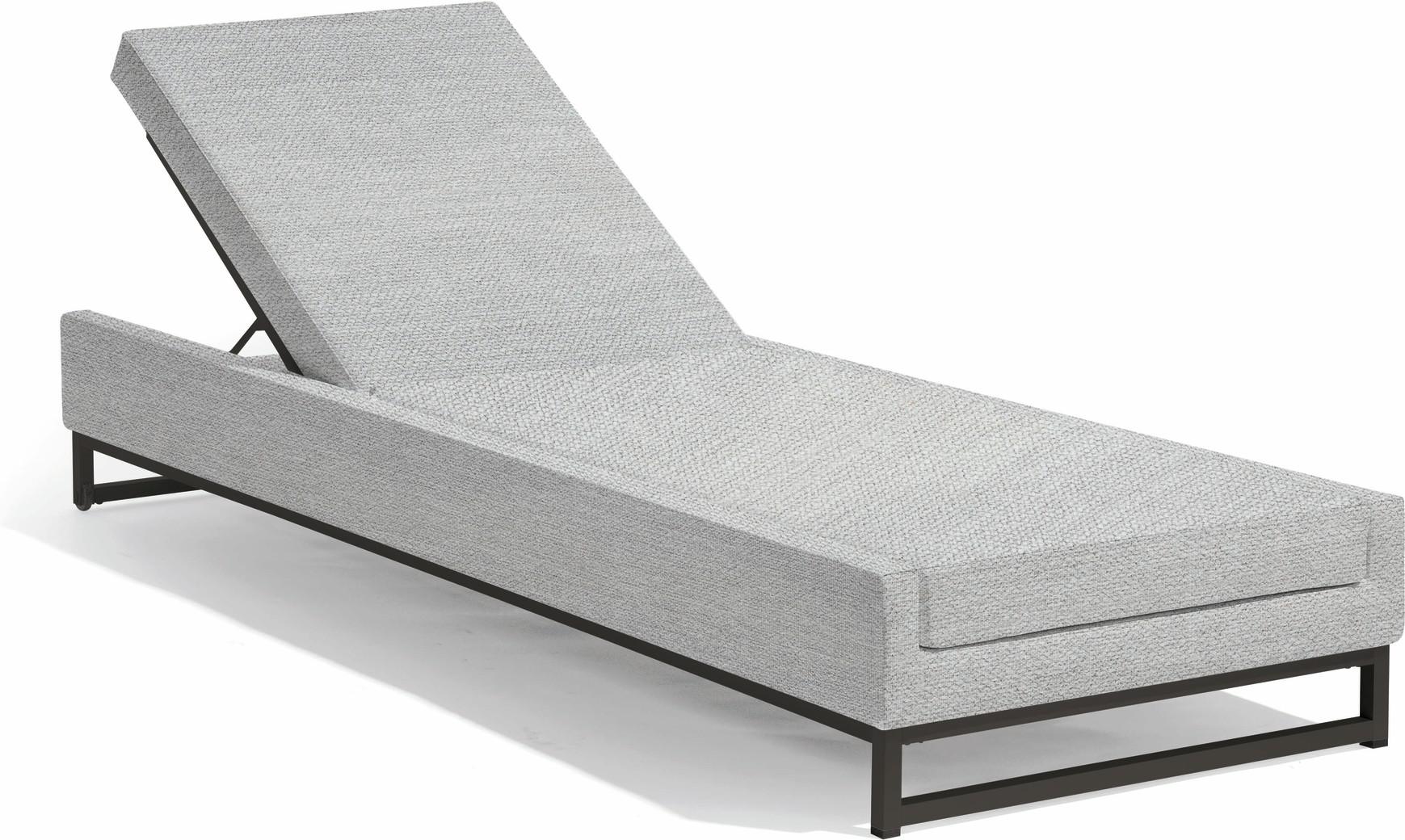 MNST407 Шезлонг lotus smokey 215 Manutti Zendo