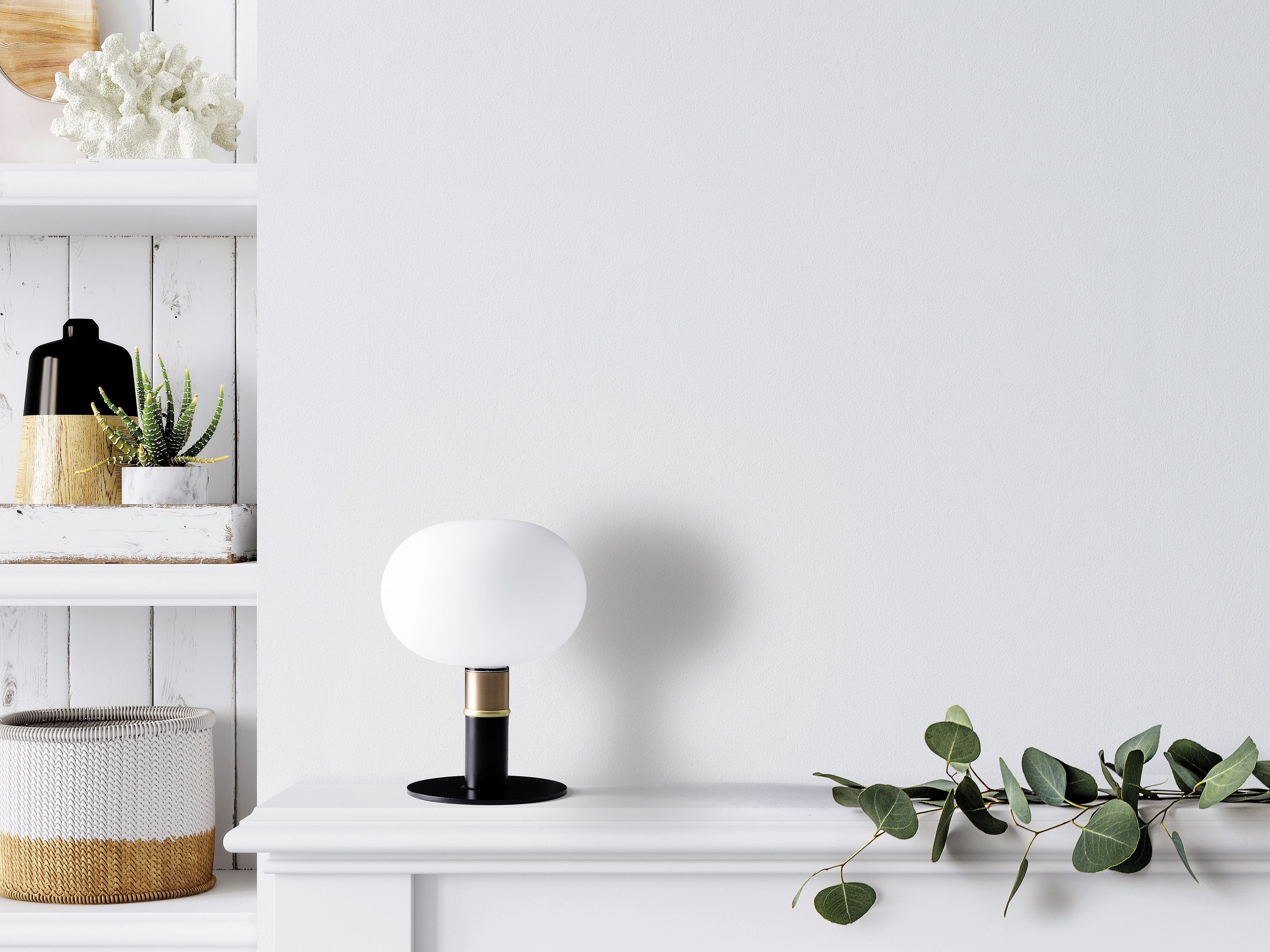 Настольная лампа из металла и опала Miloox Mose ARCH-00116661 - Вид №3