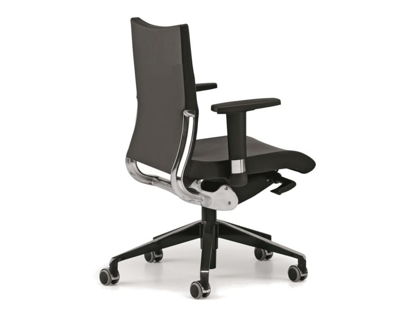 Кожаное офисное кресло с колесами и подлокотниками с 5 спицами TALIN Avia ARCH-00056829