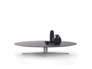 Деревянный овальный журнальный столик