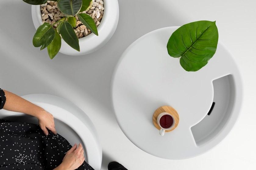 Diabla Круглый садовый столик из полиэтилена Lipstick sun-id-1508418 - Вид №3