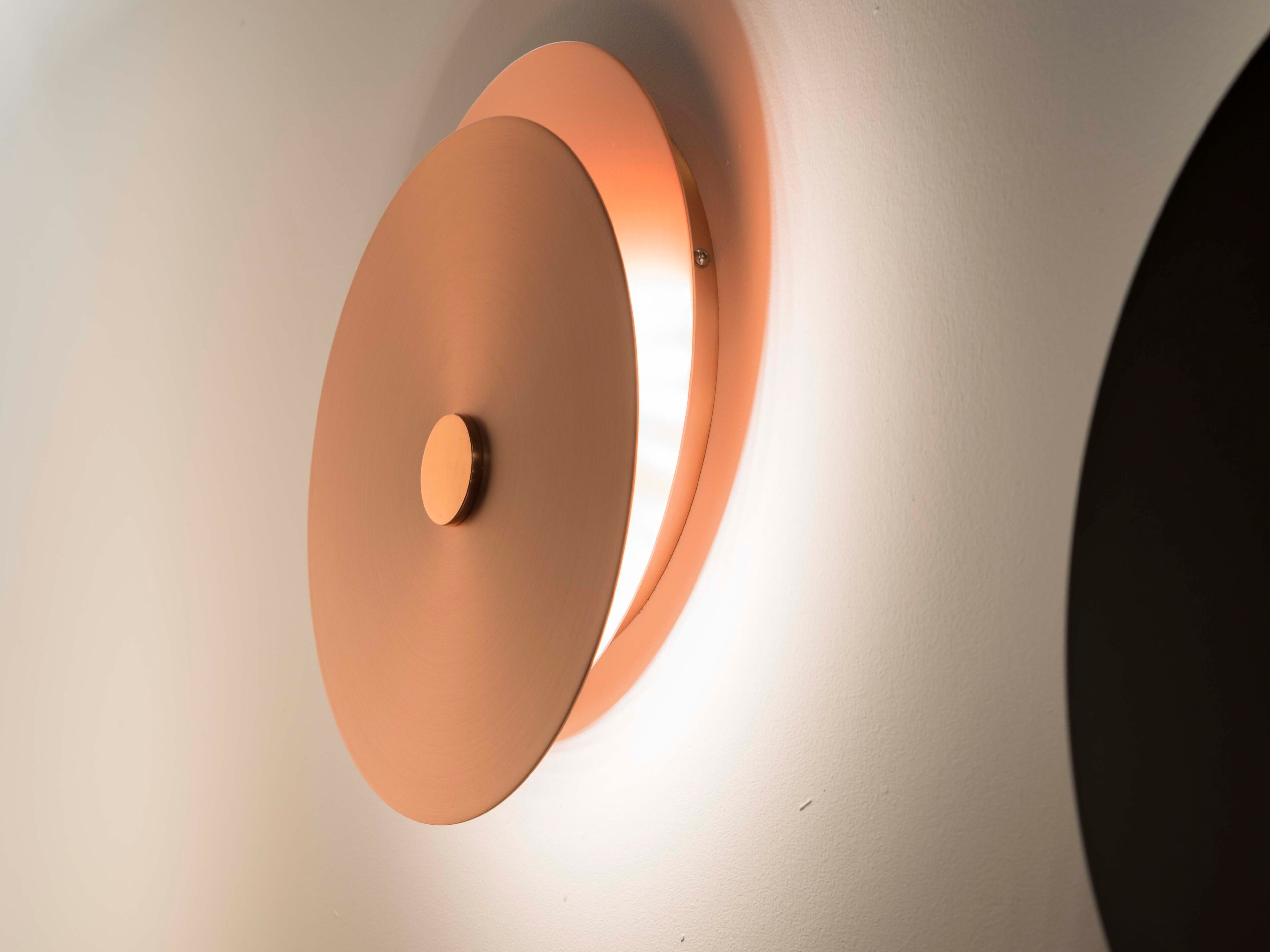 Латунный светодиодный настенный светильник CVL Luminaires Eclipse ARCH-00118269 - Вид №2