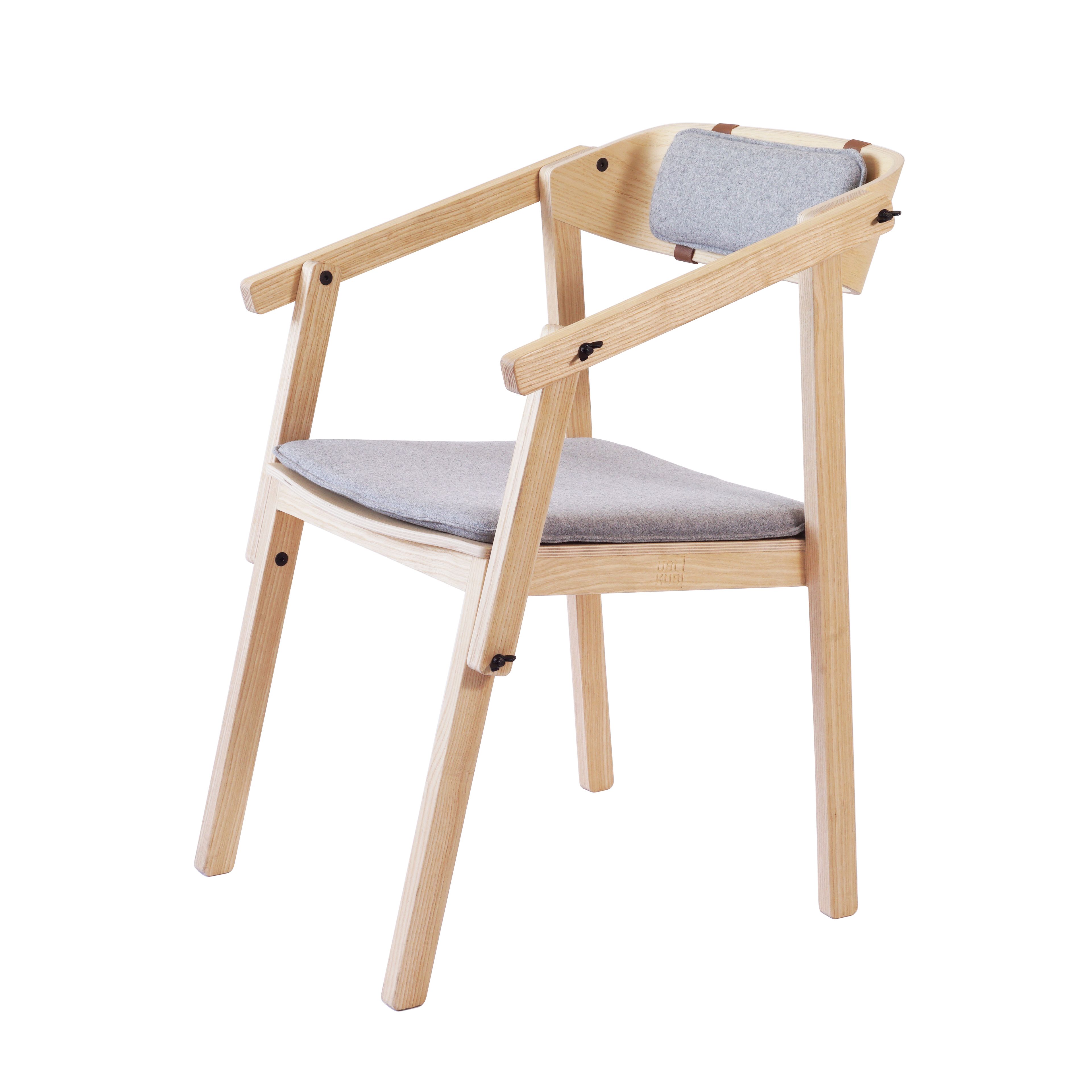 Стул из ясеня со встроенной подушкой Askia ателье ARCH-00103774 - Вид №1