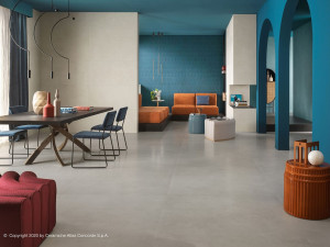 Пол из керамогранита с эффектом смолы