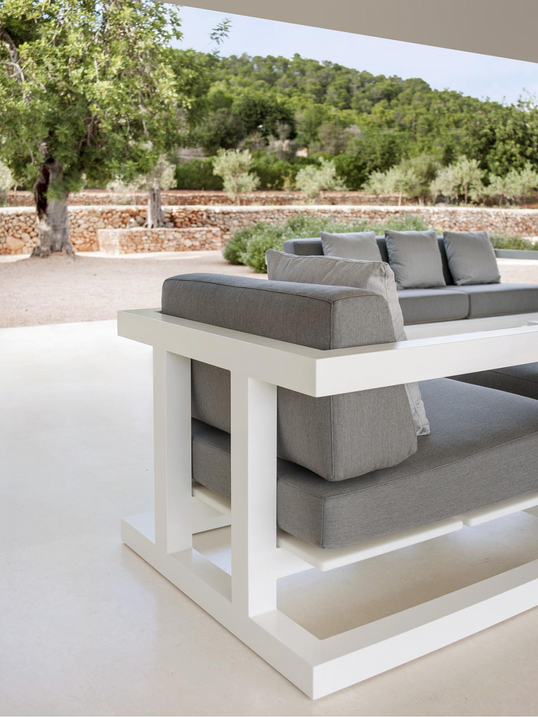 107265 Кресло для гостиной Point Weekend POINT1920