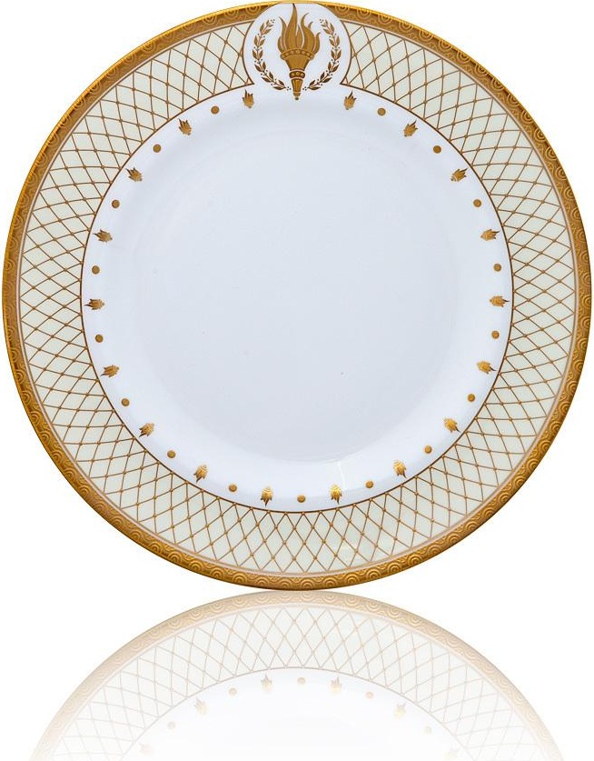 74121 Royal Worcester Тарелка закусочная Royal Worcester "Эмпайр Флэйм" 23см Фарфор 