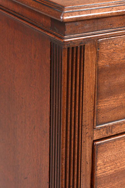 SOR27504 Комод из красного дерева ijlbrown  - Вид №2