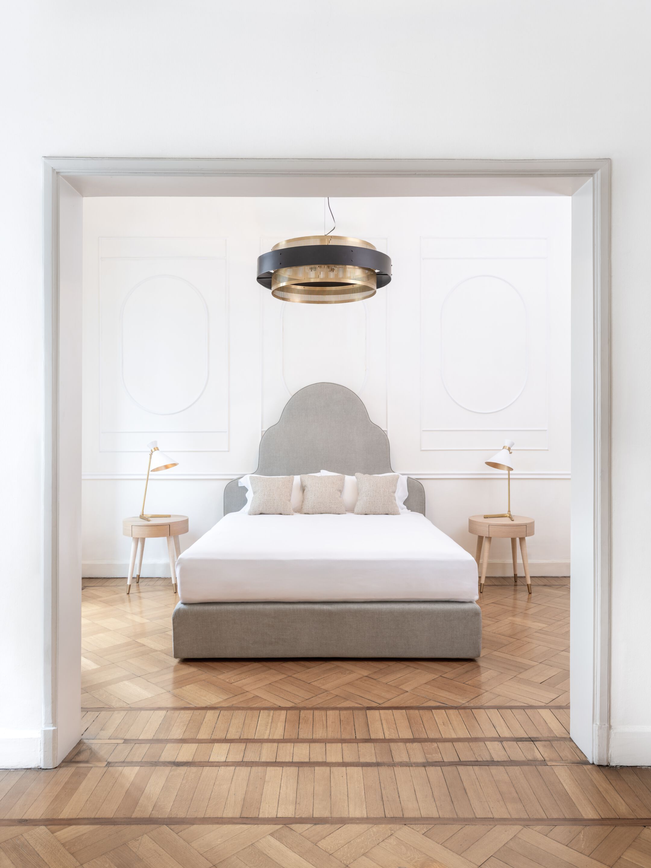 Двуспальная мягкая кровать из ткани DOM EDIZIONI BALDON ARCH-00061791 - Вид №1