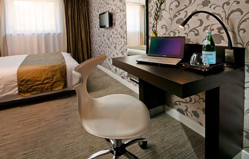 Contardi Светодиодная лампа для чтения из кожи Flexiled sun-id-1493247 - Вид №7