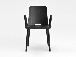 Стул из ясеня с подлокотниками