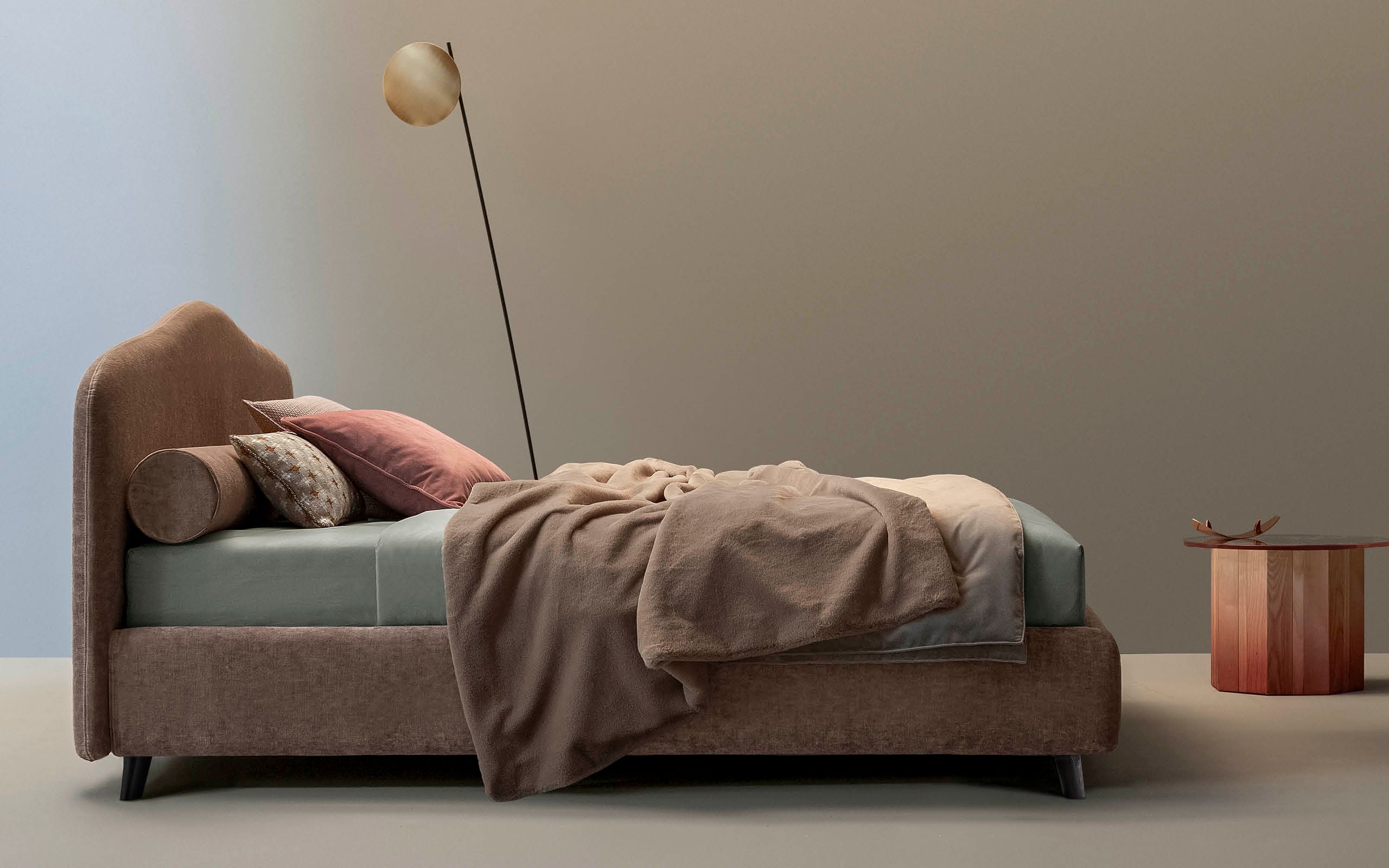 Двуспальная кровать с мягким изголовьем Twils Медея ARCH-00074712 - Вид №2