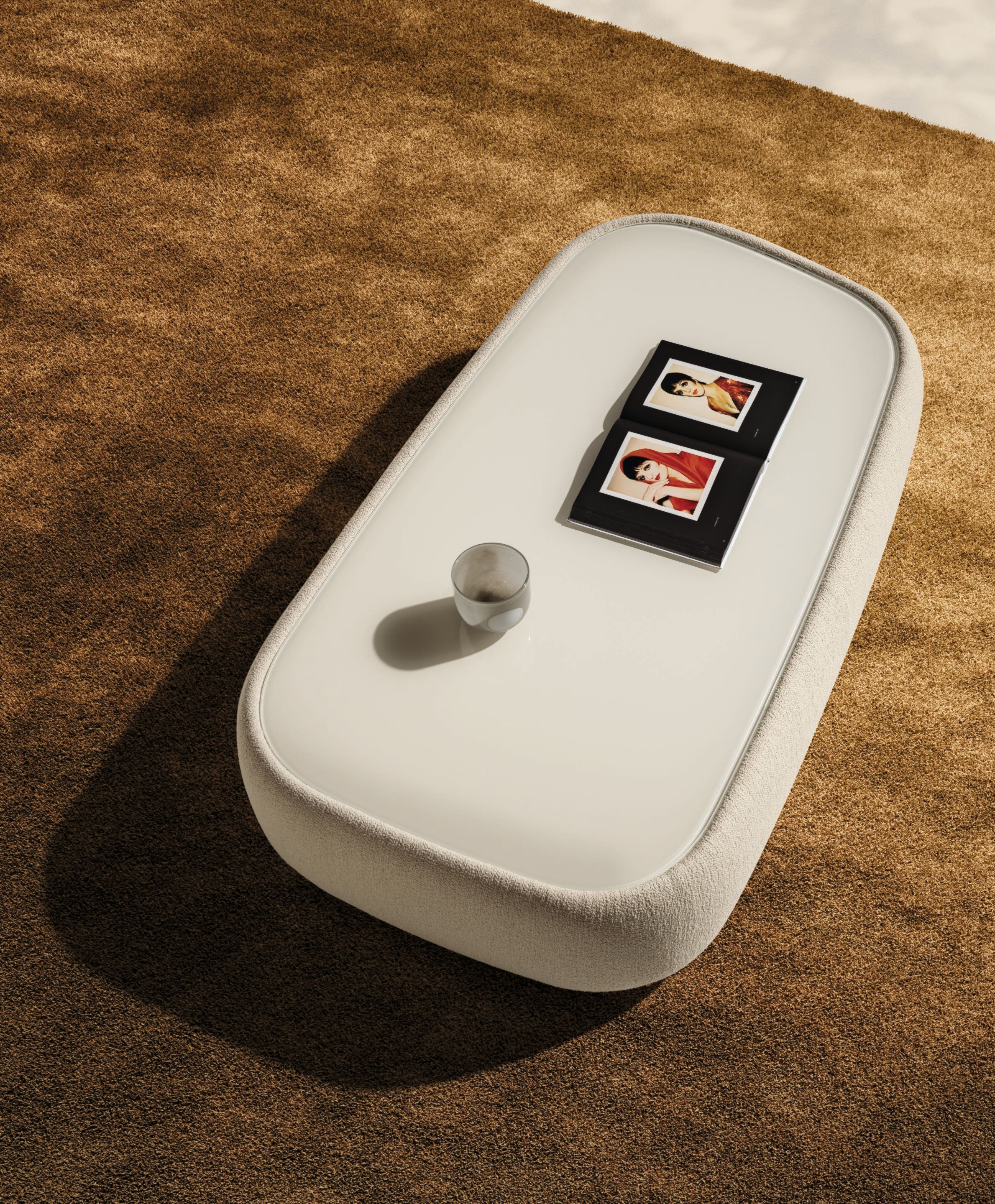 Журнальный столик из ткани и стекла Lago LONDY ARCH-00033728 - Вид №1