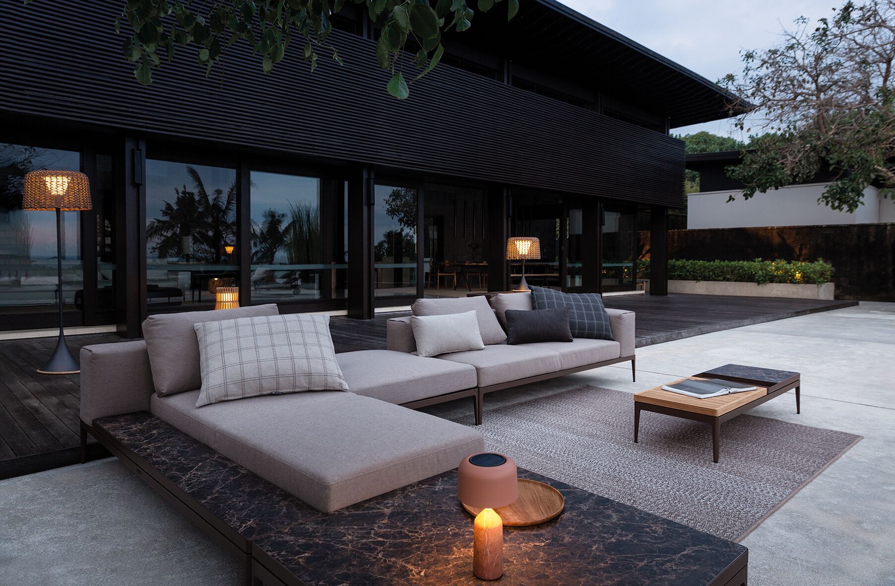 Тканевый модульный садовый диван Gloster сетка ARCH-00132626 - Вид №20