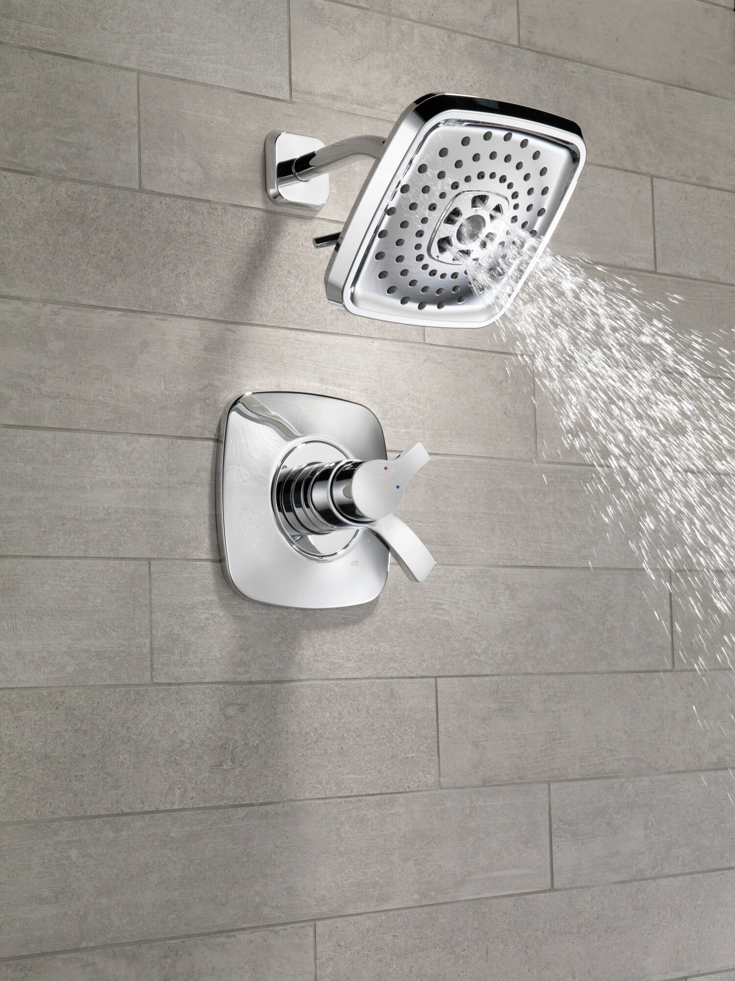 T17252-PN Накладка для душа Monitor® 17 серии H2Okinetic® Delta Faucet Tesla Полированный никель - Вид №6