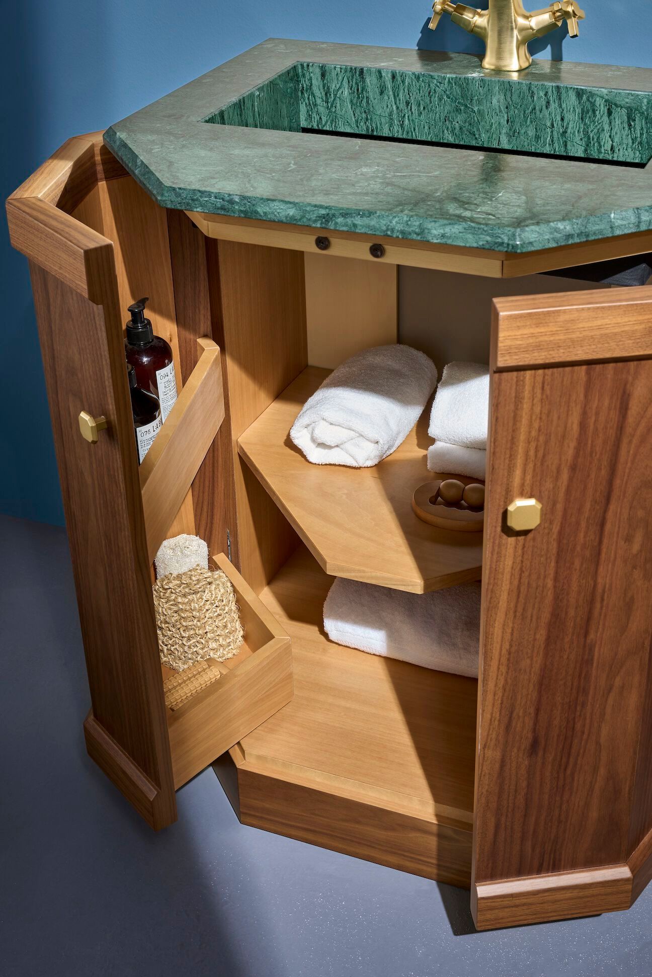 Напольный умывальник с дверцами Gaia Mobili Contemporary ARCH-00149710 - Вид №1