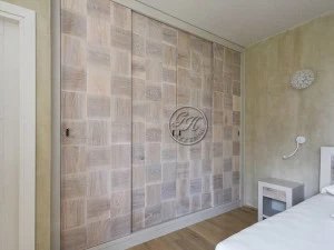 GH LAZZERINI Встроенный шкаф из массива дерева с раздвижными дверцами