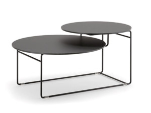 Низкий стол из стали и дерева