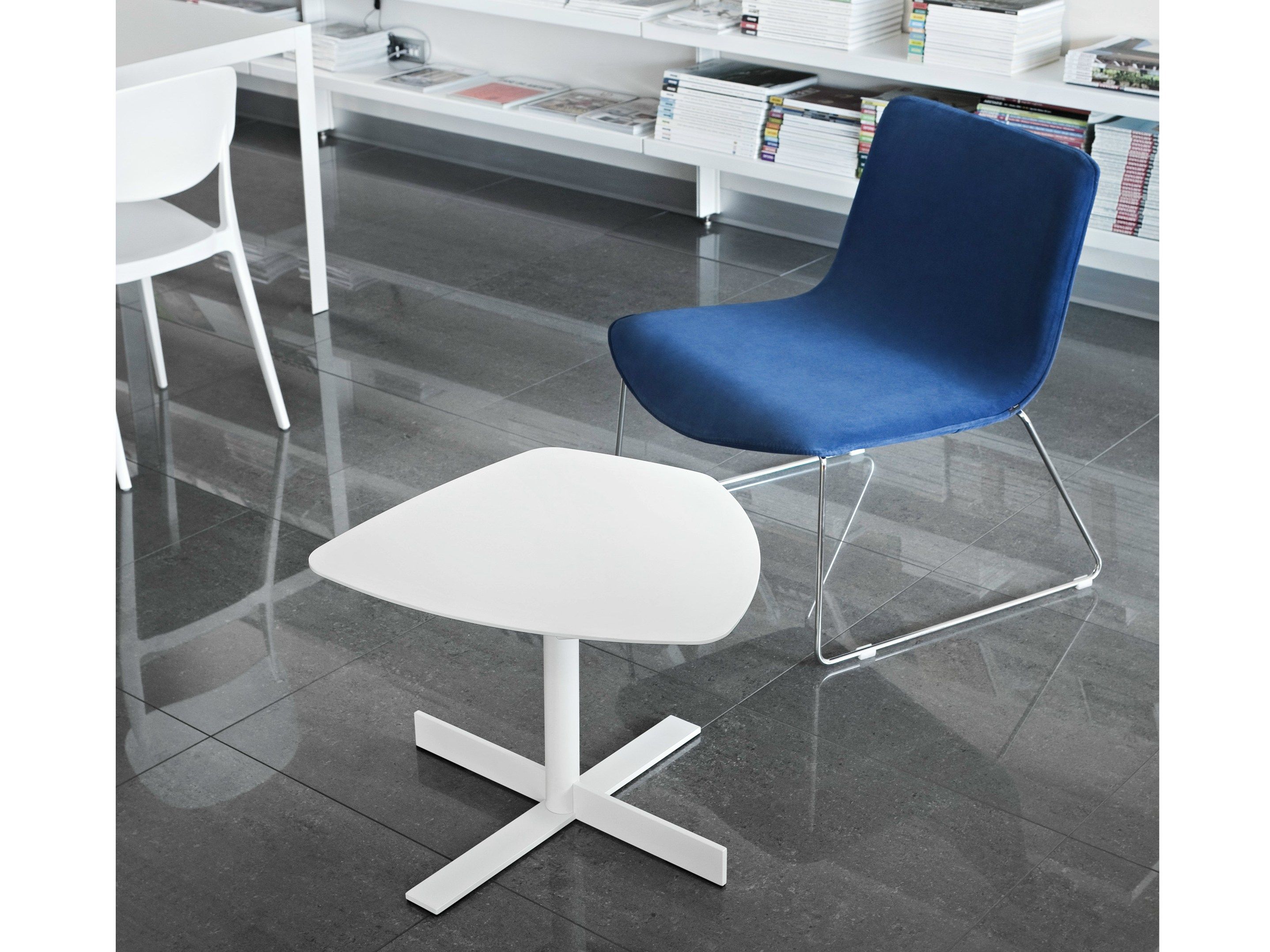 Низкий стальной журнальный столик ALMA DESIGN ARCH-00087829 - Вид №1