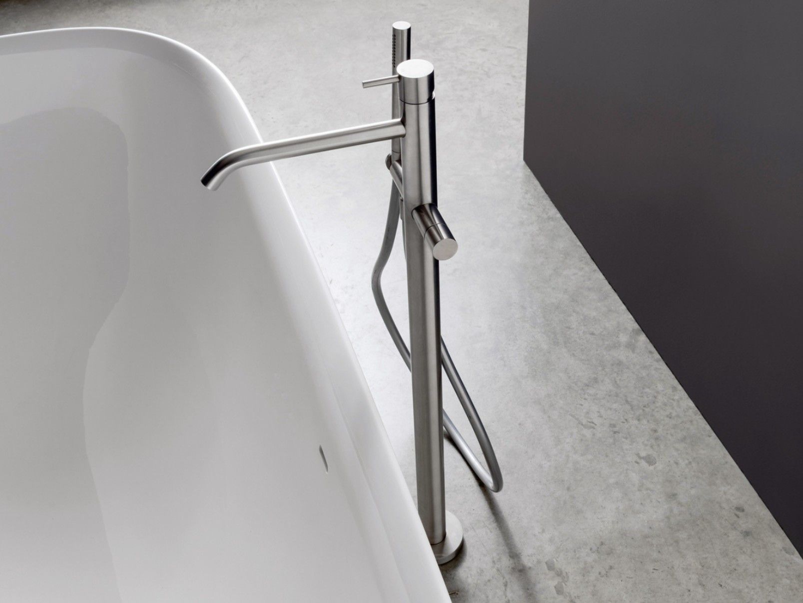 Напольная ванна из нержавеющей стали с ручным душем Rubinetterie Treemme 40 мм ARCH-00018680 - Вид №1