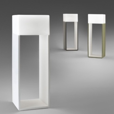 008421 Торшер Vibia Kubika