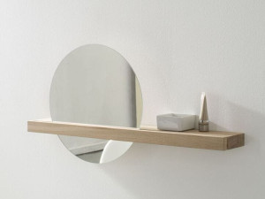 Зеркало с полкой