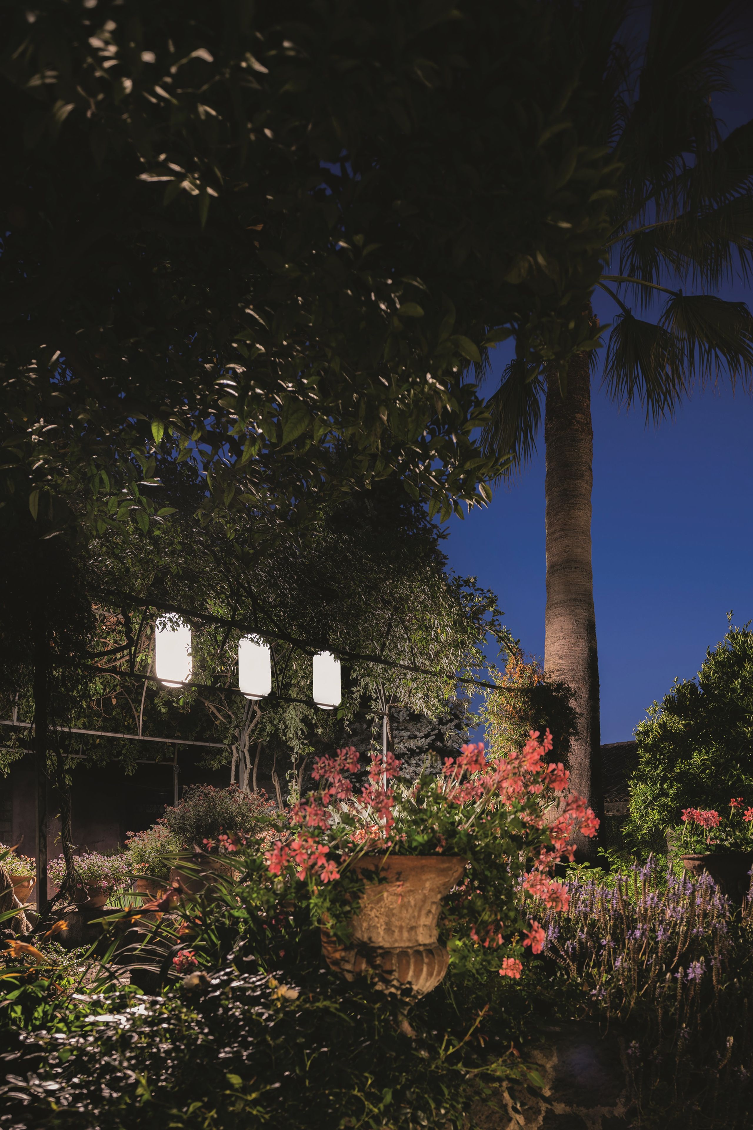 Пластиковый открытый подвесной светильник Artemide Gople Outdoor ARCH-00137937 - Вид №7