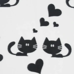 Плед «Коты и сердца» 120x150 см флис цвет чёрный/белый