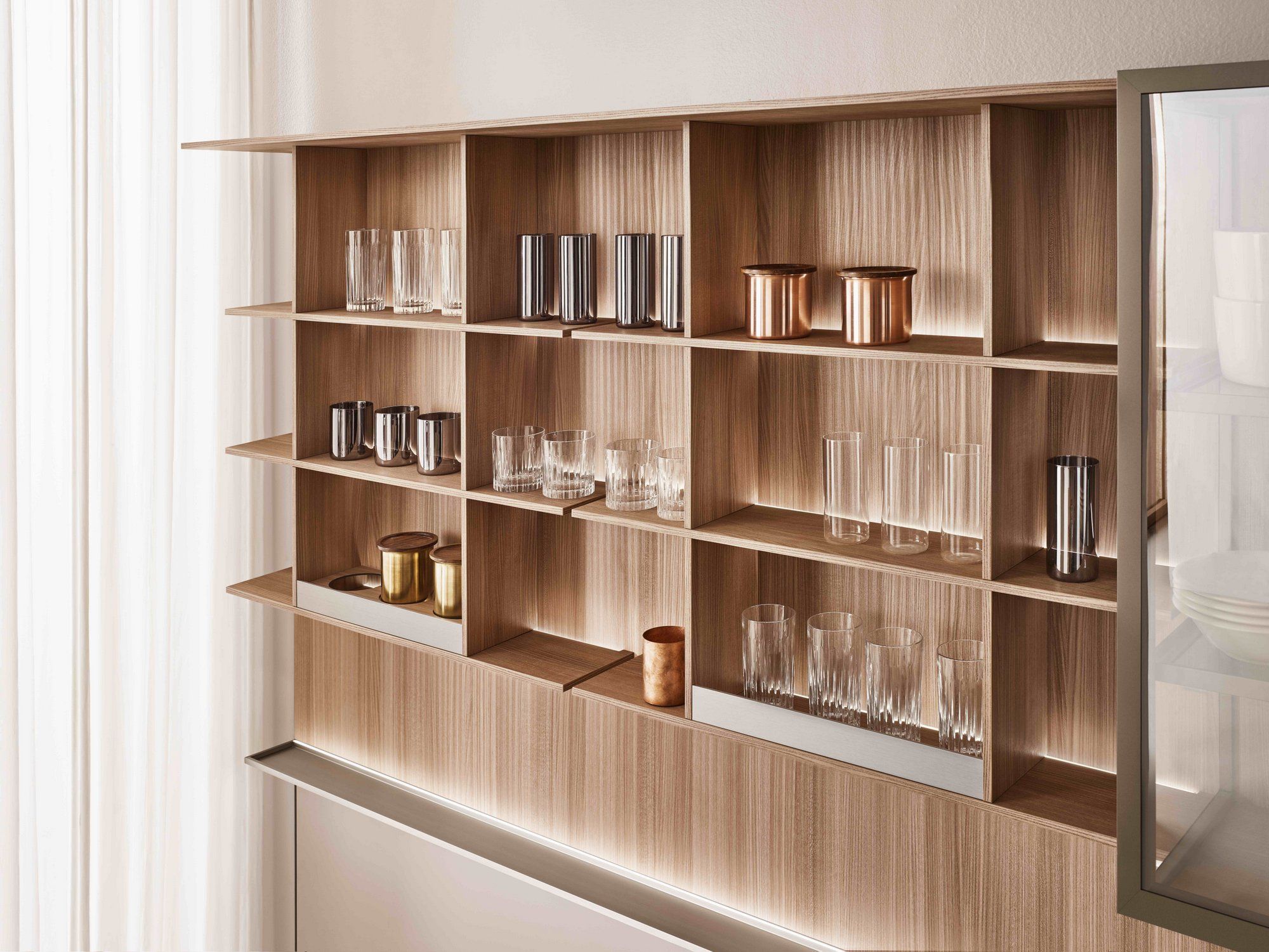 Кухня без ручек на заказ с полуостровом ERNESTOMEDA знак ARCH-00069072 - Вид №10