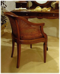 Кресло  CANTALUPPI Botticino poltroncina