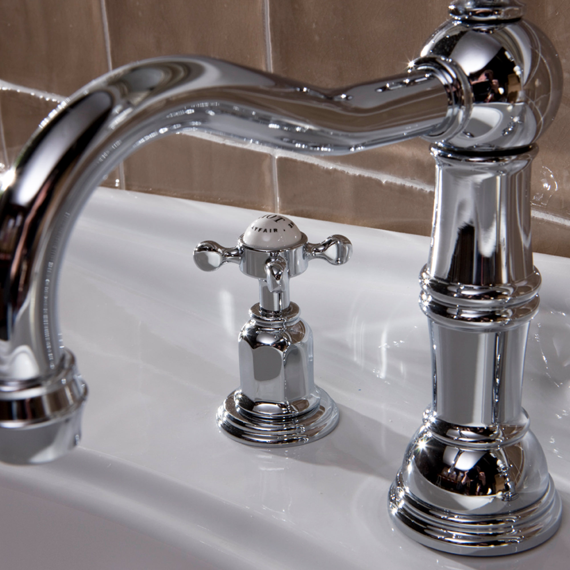 Traditional bathrooms Смеситель для умывальника CROSSHEAD на 3 отверстия Pr3721/bn  - Вид №2