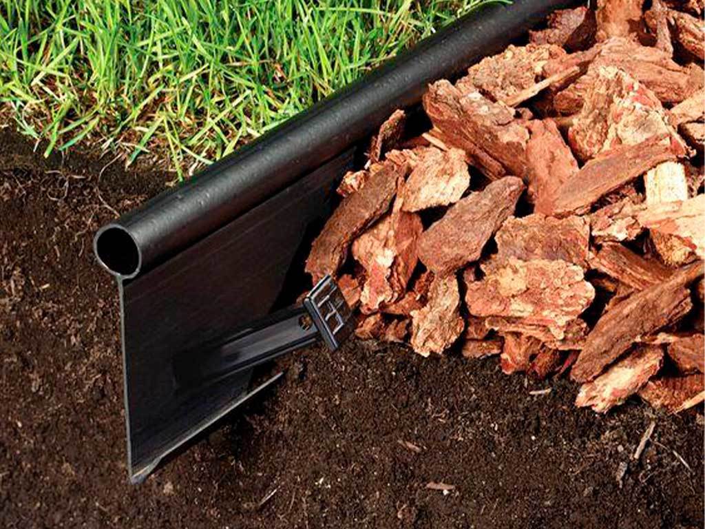 Садовый бордюр "Кантри", черный ГеоПластБорд GPBST-31 - Вид №2