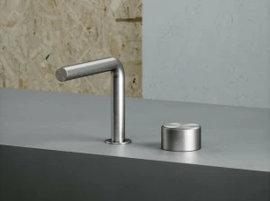 Quadrodesign Смеситель для раковины на 2 отверстия Stereo