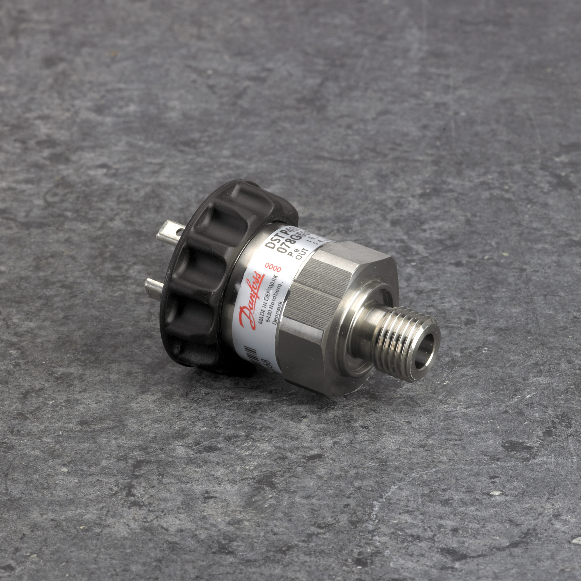 Danfoss DST P40I — преобразователи (датчики) давления для агрессивных сред DST P40I Преобразователь давления 078G5011  - Вид №49