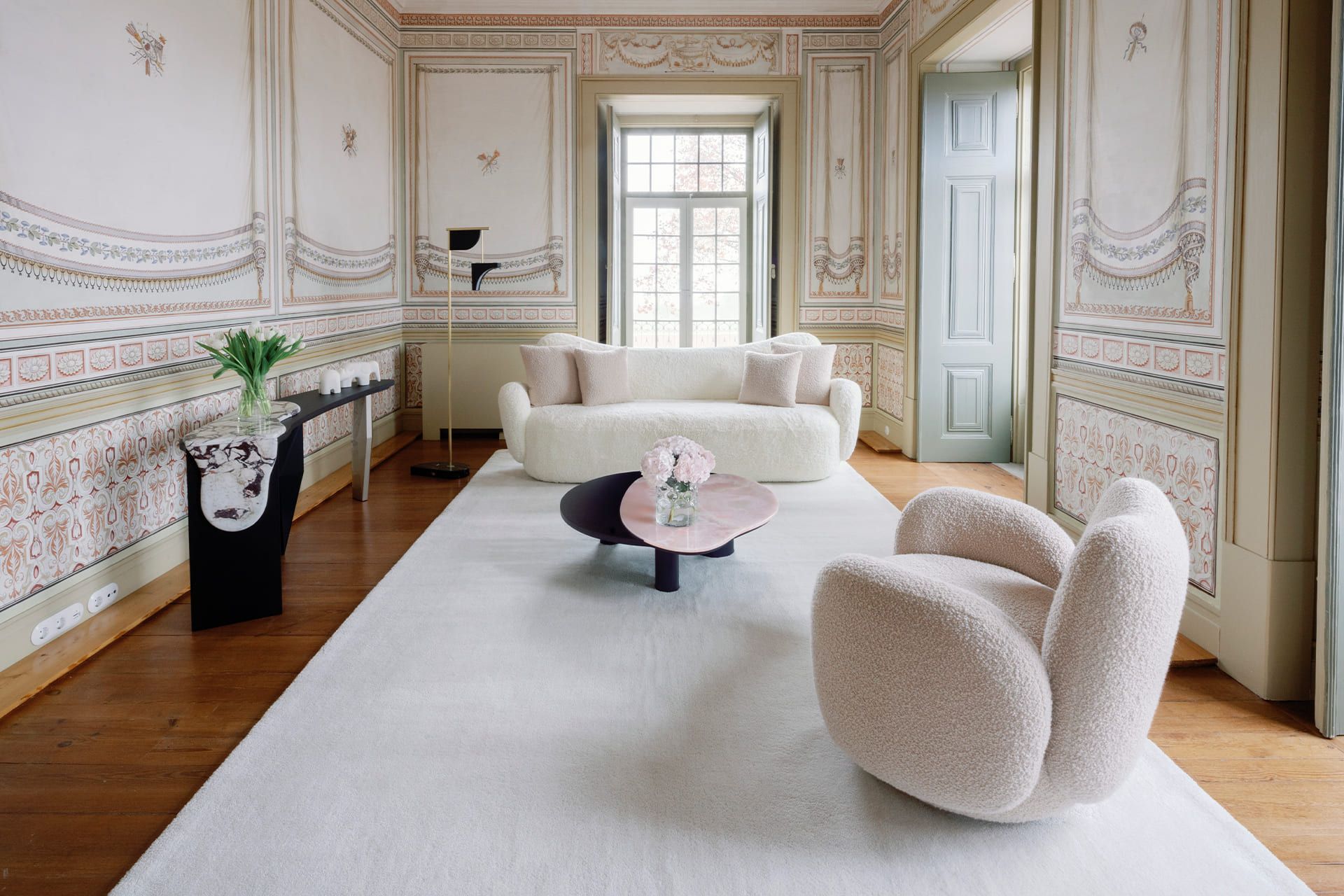 Низкий журнальный столик из розового дуба и оникса Greenapple Bordeira ARCH-00137160 - Вид №6