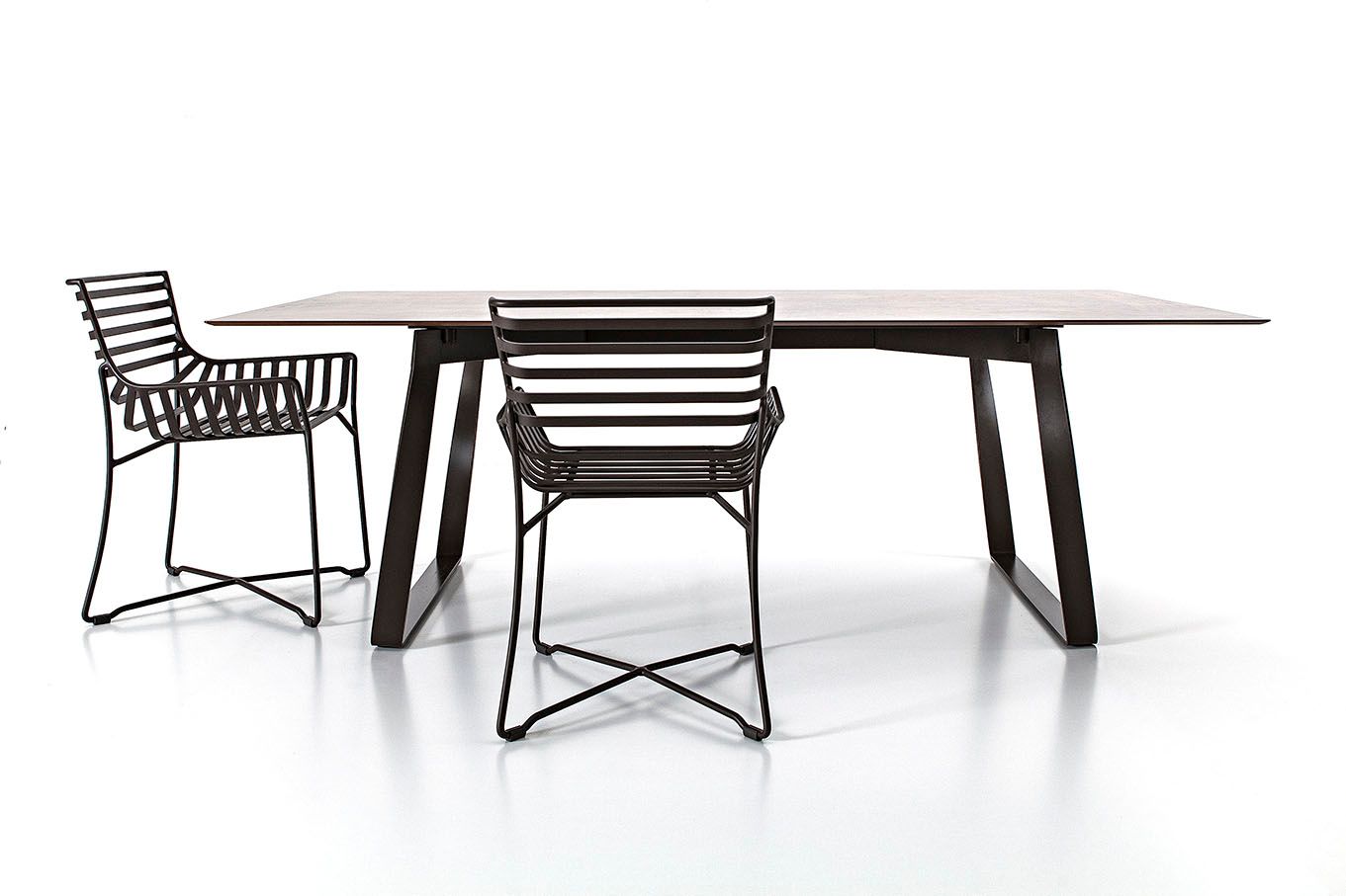 Прямоугольный садовый стол HPL Roberti Hamptons Graphics ARCH-00040926 - Вид №2