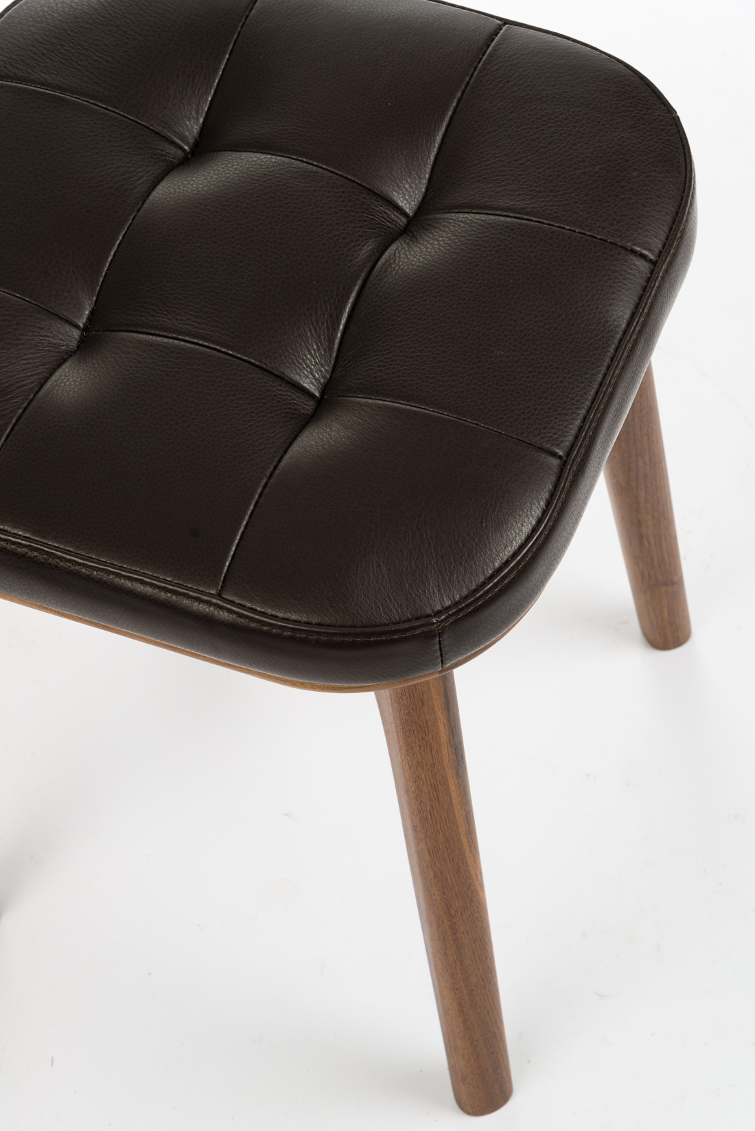 2000000046655 Табурет Utility высота 46 массив ореха LAZY LIFE PARIS  - Вид №3