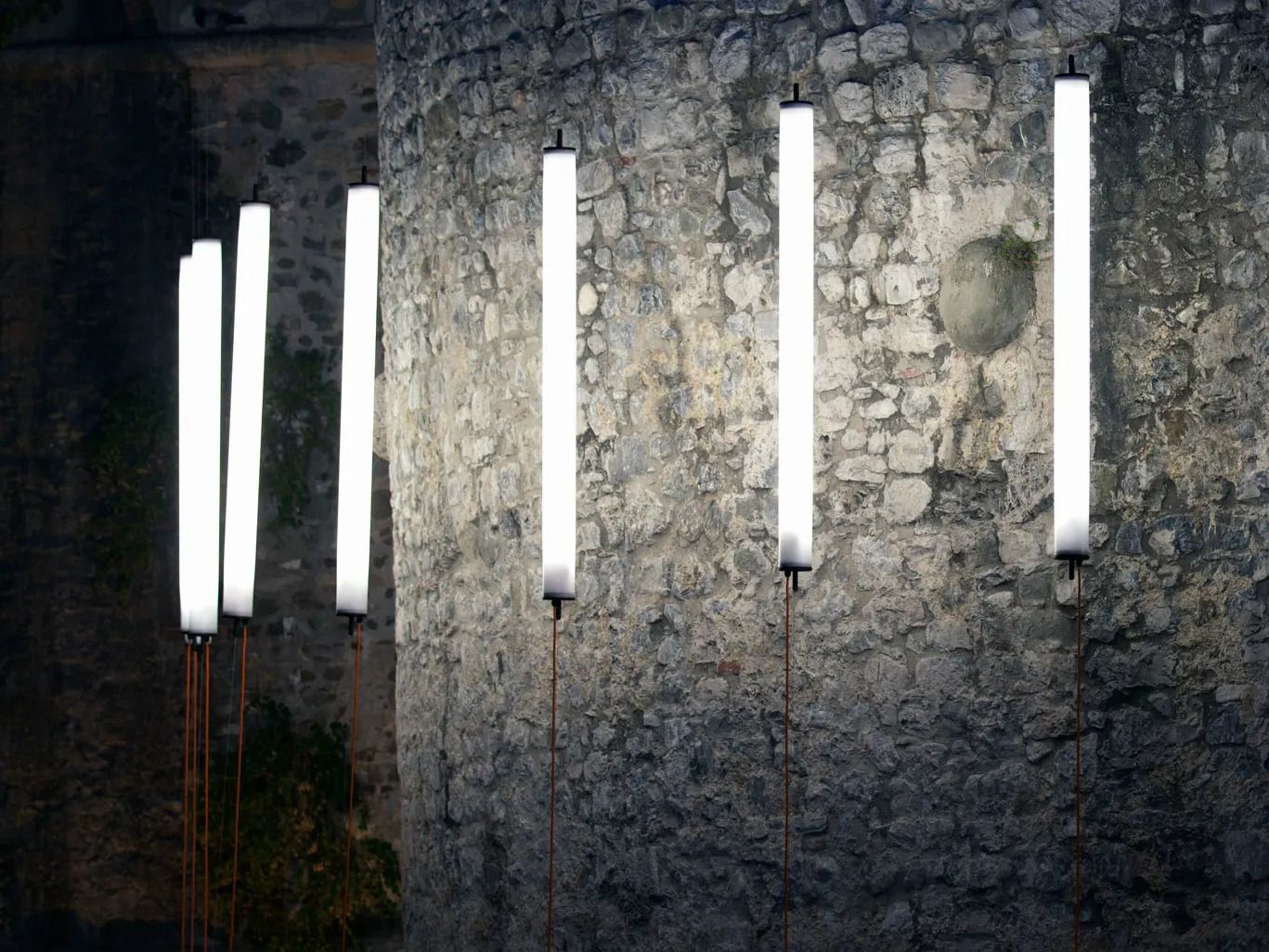 Открытый подвесной светильник из метакрилата Martinelli Luce Pistillo ARCH-00087308 - Вид №1