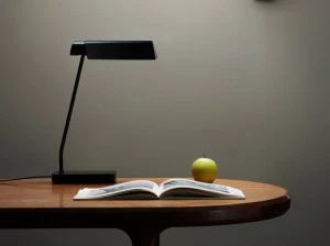 Örsjö Настольная лампа из металла Crop