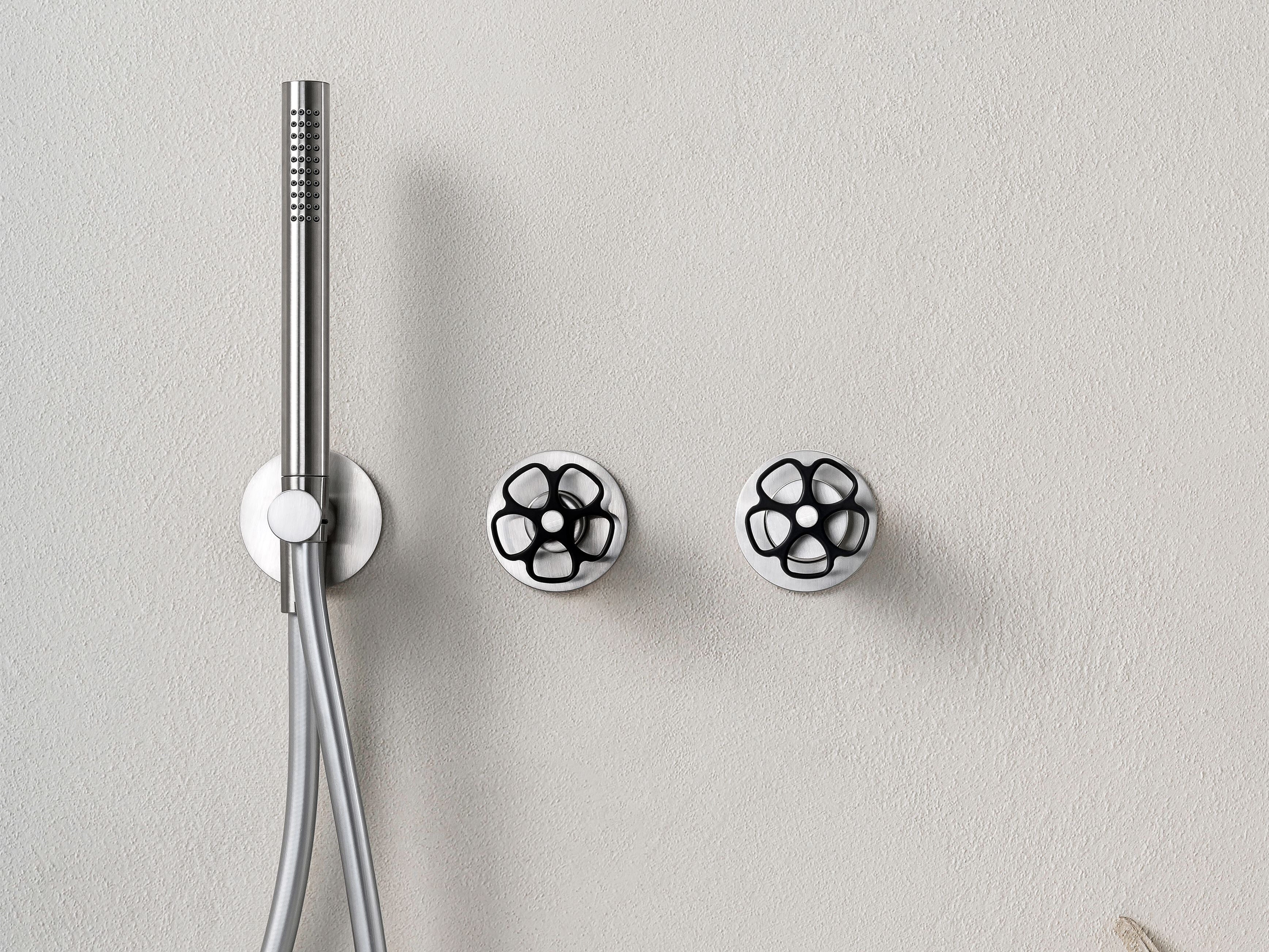 Встраиваемый смеситель для душа с ручным душем QD Magistro Lab Flora ARCH-00039417 - Вид №2