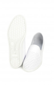 68164 Туфли женские с закрытым задником белые  Сабо и сланцы размер 37