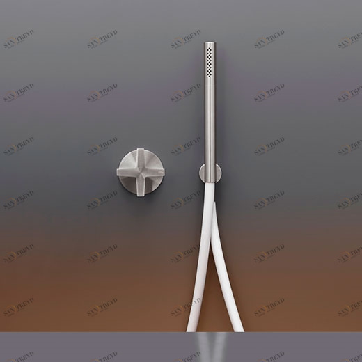 Настенный прогрессивный набор смеситель для ванной / душем с цилиндрическим ручным душем диаметром 18 мм  CRX21 CEADESIGN 