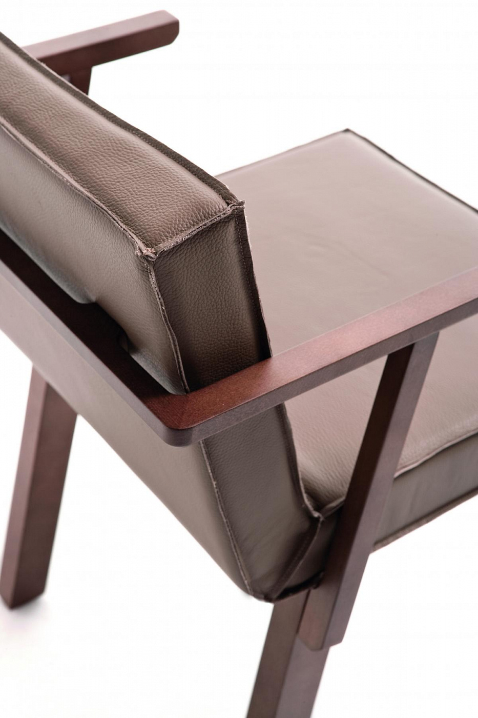 008053 Стул 645N Capdell Nao