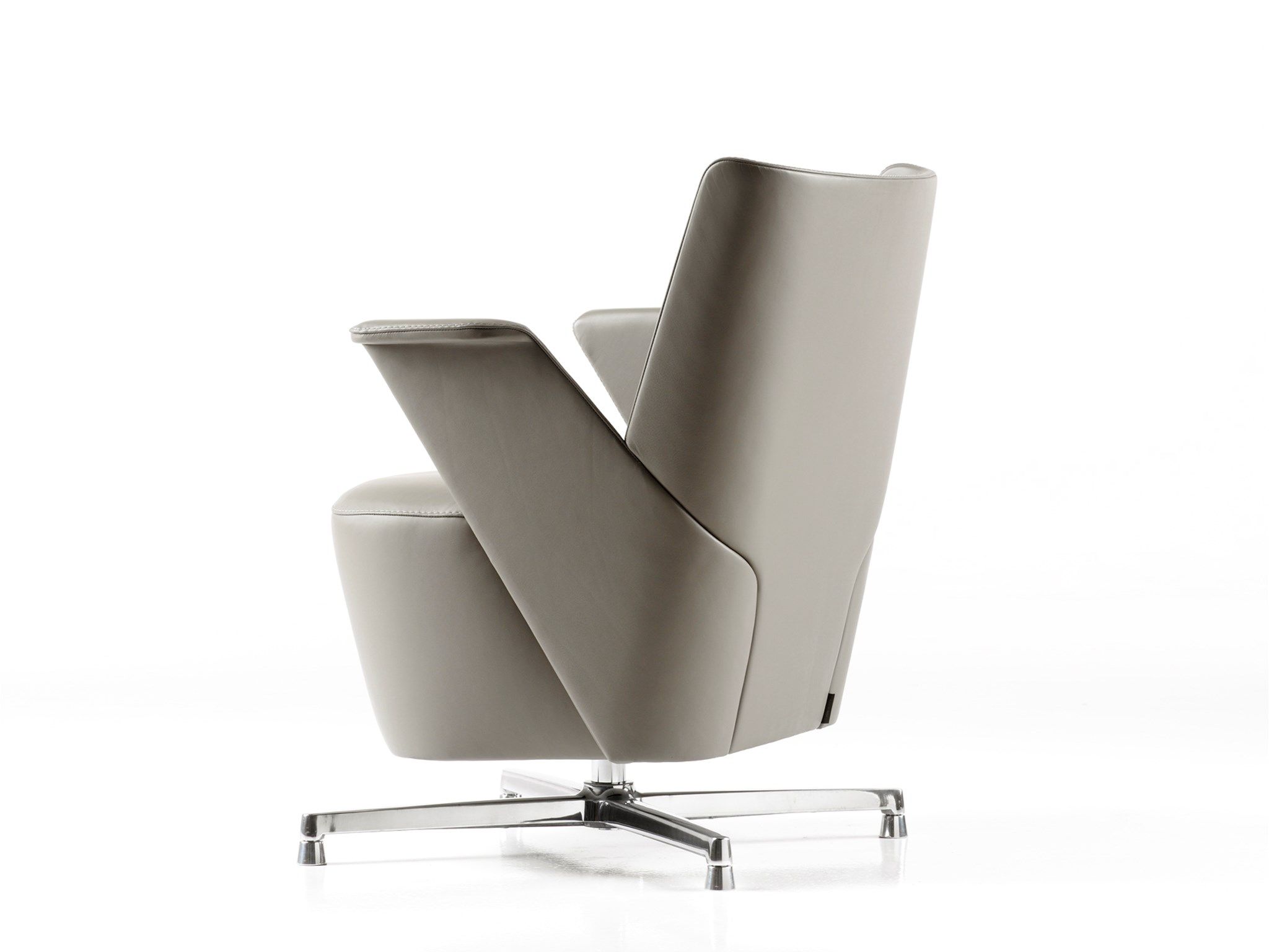 Кожаное кресло с капитонными спицами ESTEL GROUP Embrasse ARCH-00000920