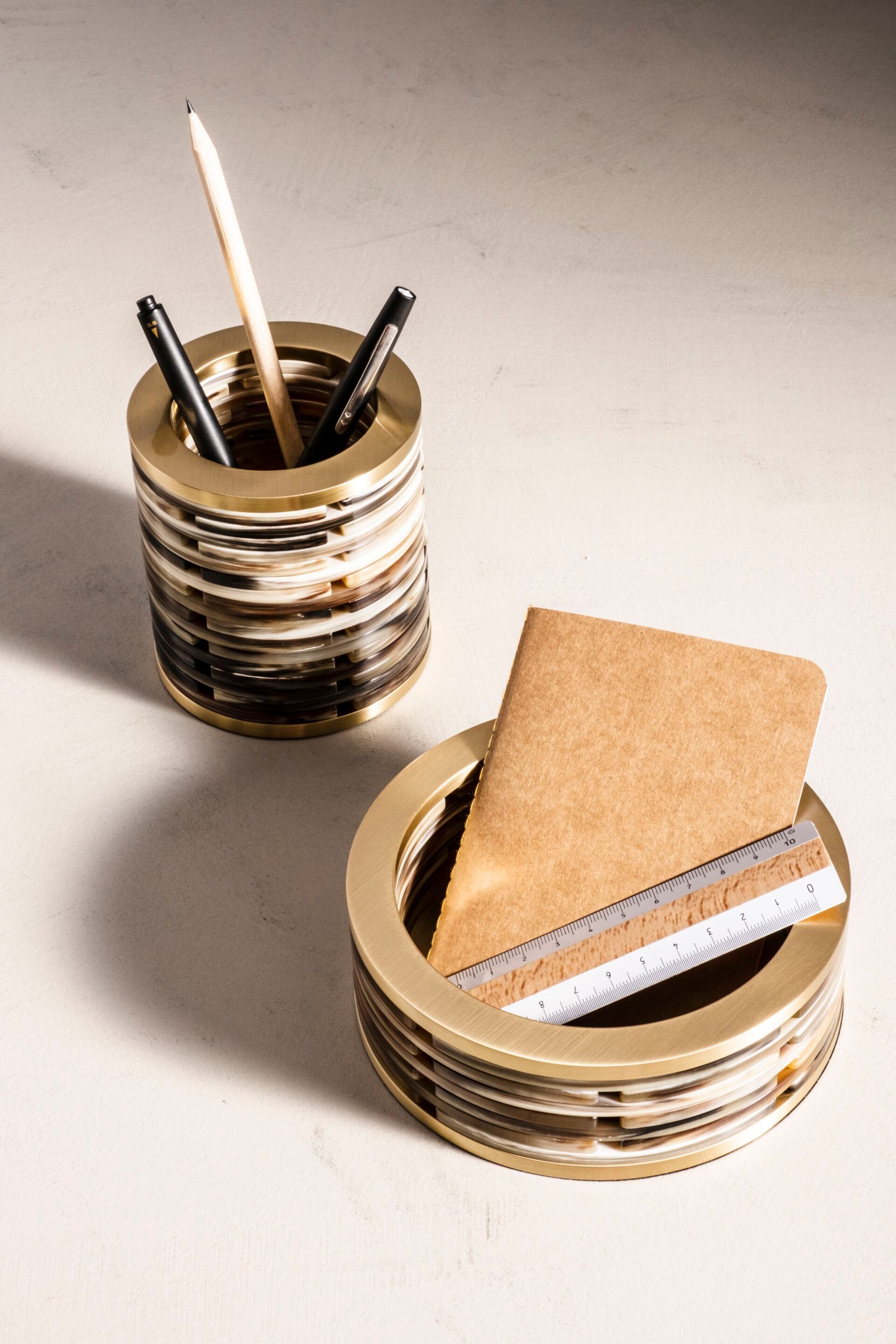 Опорожненные рога и латуни Zanchi 1952 круглый ARCH-00054552 - Вид №2